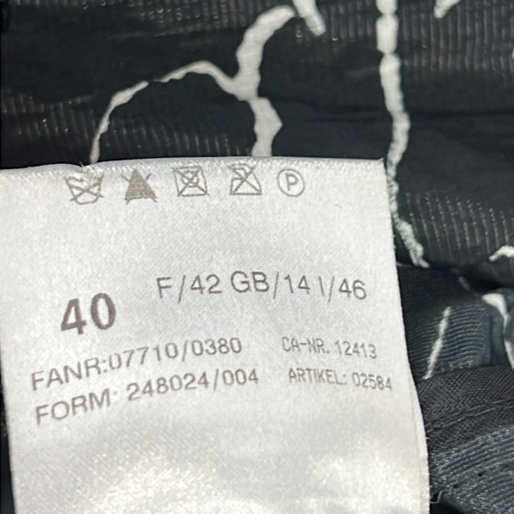 Basler Floral Embroidered Lightweight Blazer - Picture 8 of 12